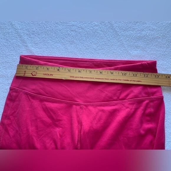 Athleta Bright Pink Mid-Rise Capri Length Leggings Size S - Picture 9 of 10